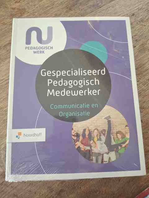 9789001734992-Profielboek-Gespecialiseerd-pedagogisch-medewerker-Communicatie