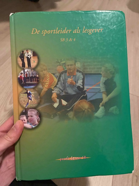 9789085241089-De-sportleider-als-lesgever-SB-3-4