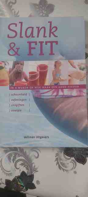 9789059202146-Slank-en-fit