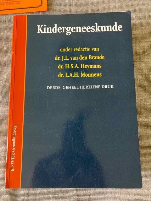9789063485016-Kindergeneeskunde-druk-3