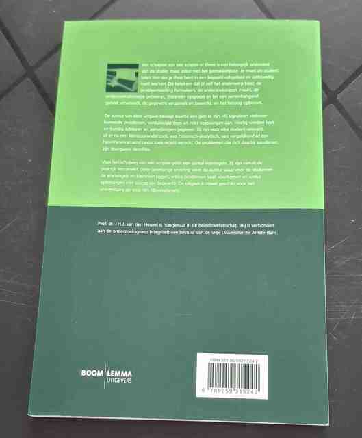 9789059315242-Hoe-schrijf-ik-een-scriptie-of-these