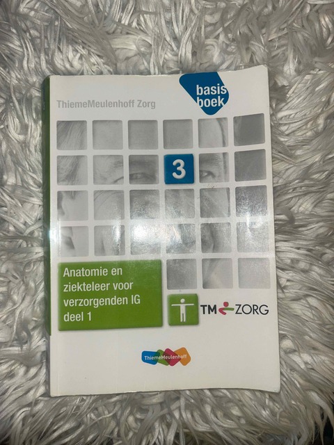 9789006924282-Zorg-Basisboek-Niveau-3-Anatomie-ziekteleer-deel-1