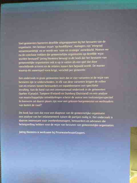 9789014062037-Het-besturen-van-grote-gemeenten-druk-1