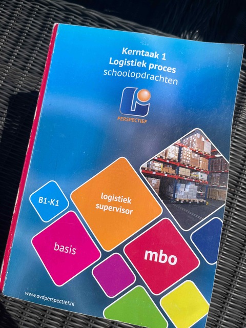 9789461716477-Logistiek-supervisor-Kerntaak-1-logistiek-proces-B1-K1-mbo-schoolopdrachten