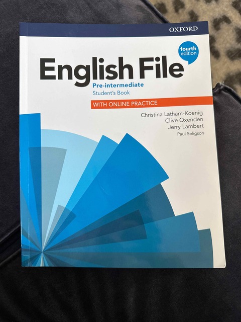 9780194037419-English-File-Pre-Intermediate.-Students-Book-with-Online-Practice