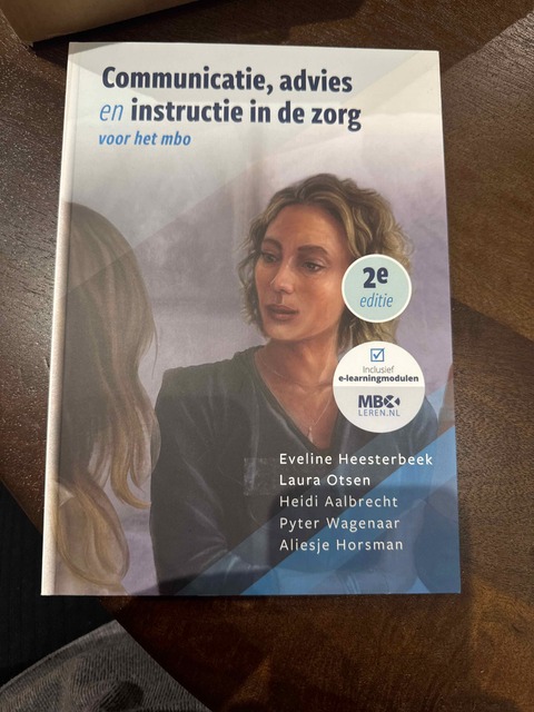 9789083251387-Communicatie-advies-en-instructie-in-de-zorg
