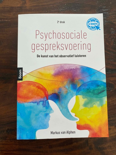 9789024425099-Psychosociale-gespreksvoering