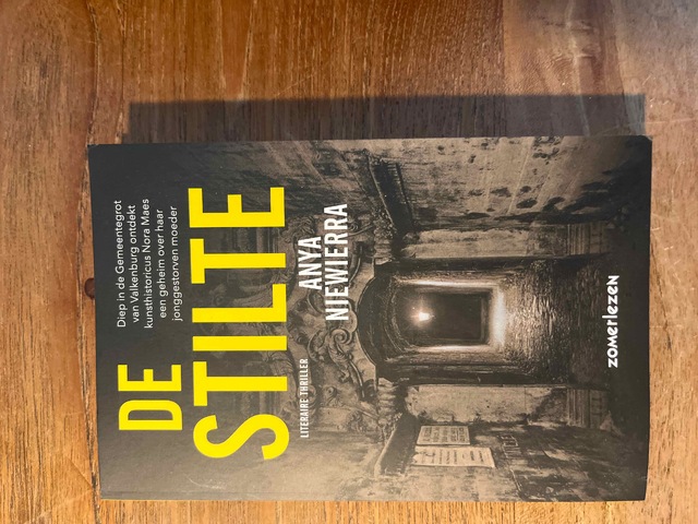 9789465032016-Zomerlezengeschenk-De-stilte-Zomerlezen-2025-los-ex.