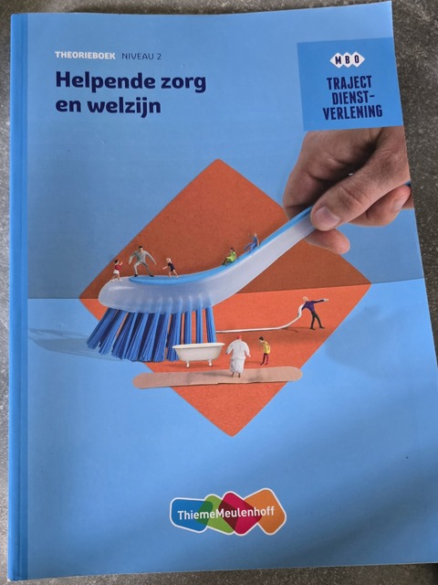 9789006071054-Helpende-Zorg-en-welzijn