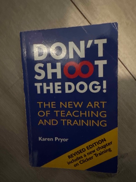 9781860542381-Dont-Shoot-the-Dog