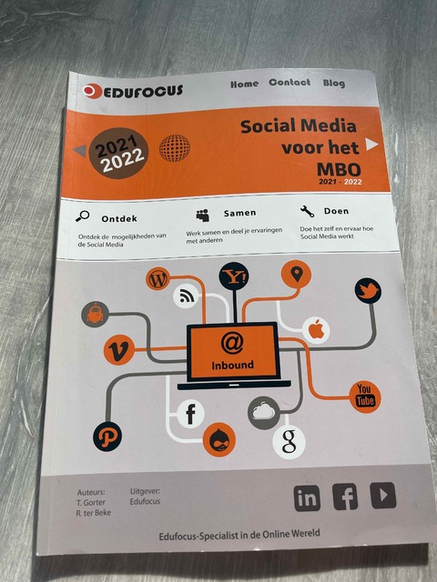 9789492442703-Social-Media-voor-het-MBO-2021-2022