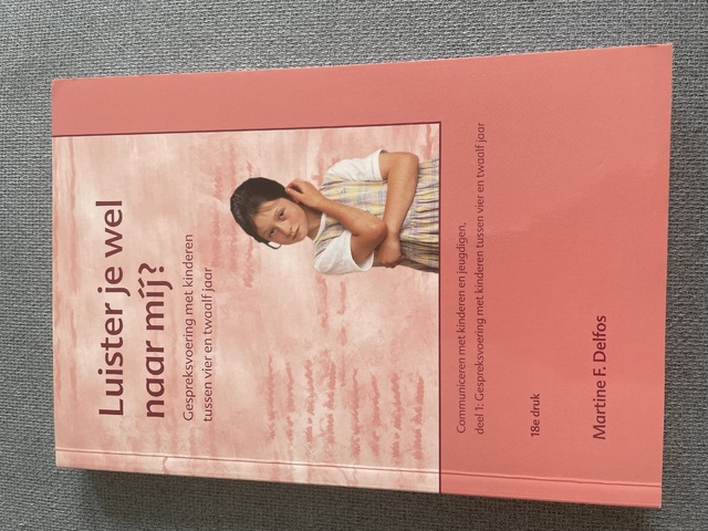 9789088505102-Luister-je-wel-naar-mij