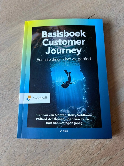 9789001078409-Basisboek-customer-journey