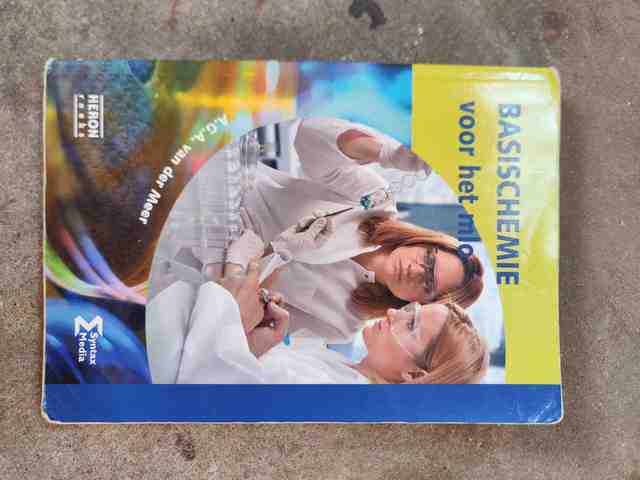 9789077423875-Basischemie-voor-het-MLO