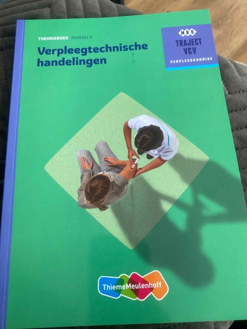 9789006910353-Verpleegtechnische-handelingen-niveau-4-Theorieboek