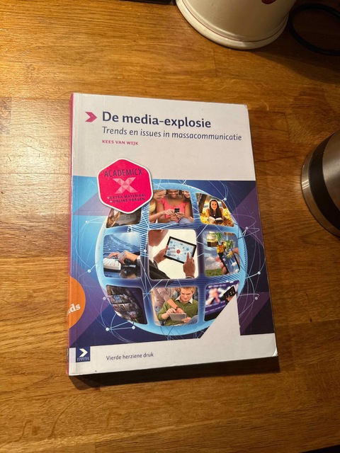 9789039526415-De-media-explosie