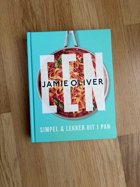 9789043924009-Jamie-Oliver--EEN