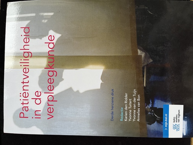 9789036811125-Patientveiligheid-in-de-verpleegkunde