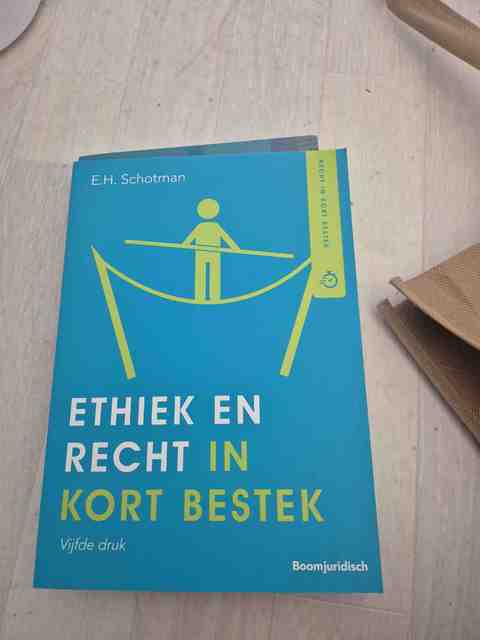 9789462906464-Ethiek-en-recht-in-kort-bestek