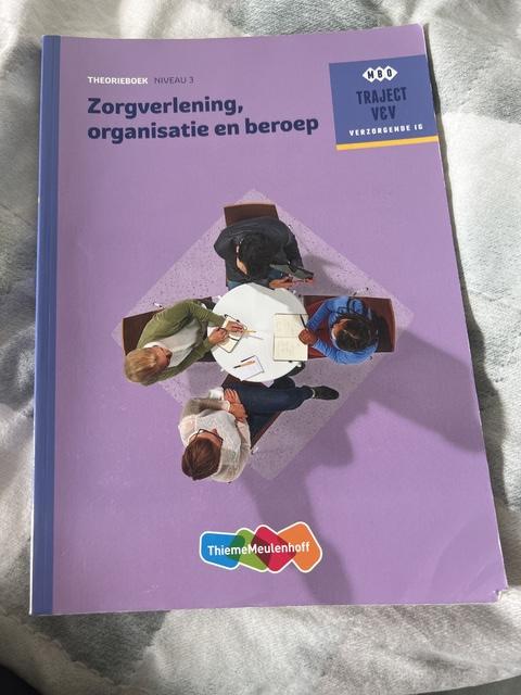 9789006910247-Zorgverlening-organisatie-en-beroep-niveau-3