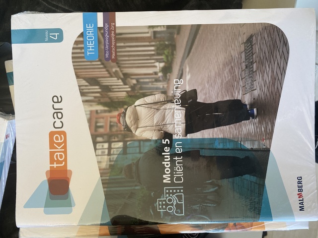 9789402069860-Take-Care-niveau-4-mod.-5-Client-en-samen.-Theorieboek