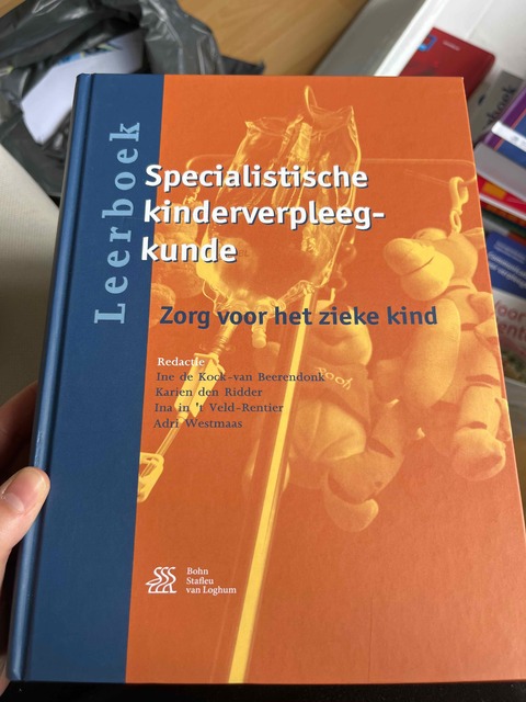9789036817097-Leerboek-specialistische-kinderverpleegkunde