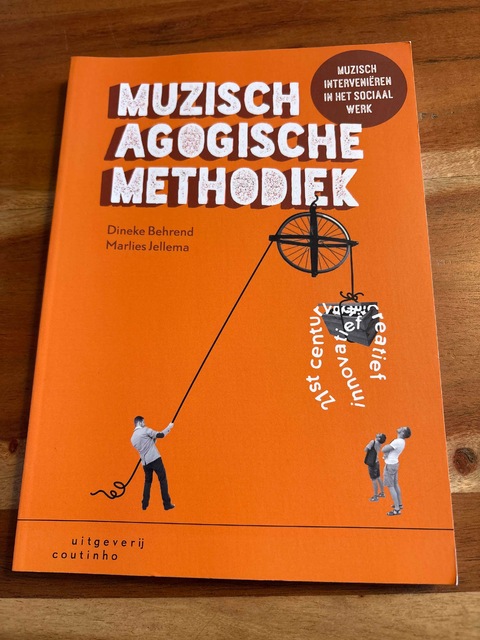 9789046904541-Muzisch-agogische-methodiek