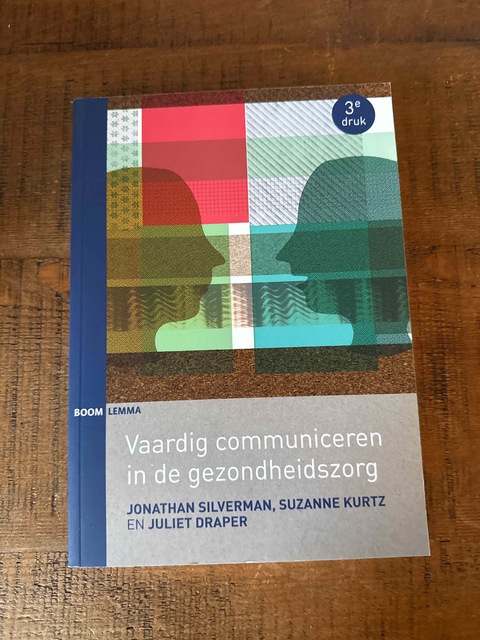 9789462363595-Vaardig-communiceren-in-de-gezondheidszorg