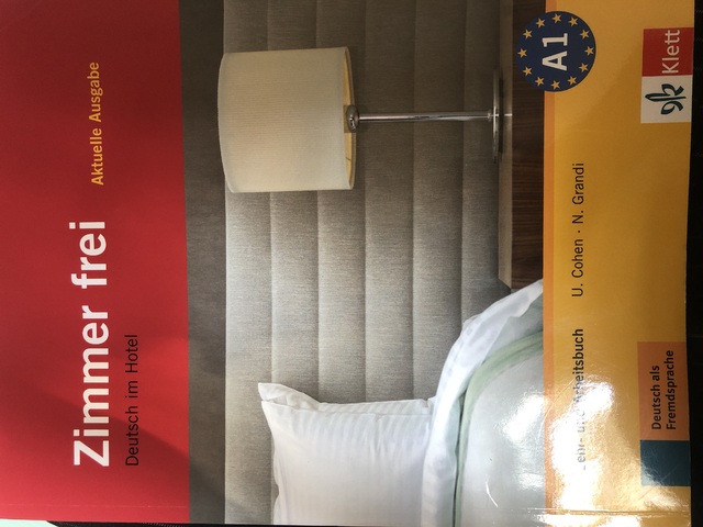 9783126061773-Zimmer-frei--Aktuelle-Ausgabe--Lehr-und-Arbeitsbuch-mit-3-Audio-CDs