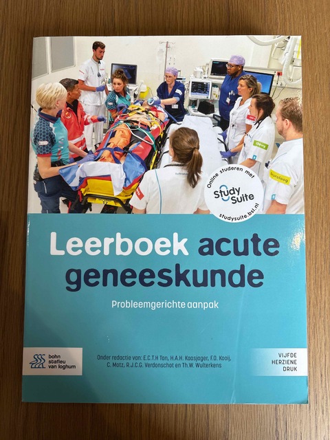 9789036828048-Leerboek-acute-geneeskunde