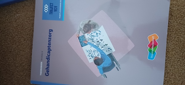 9789006910452-Gehandicaptenzorg-Niveau-4-Theorieboek