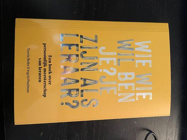 9789090344218-Wie-wil-je-zijn-als-leraar