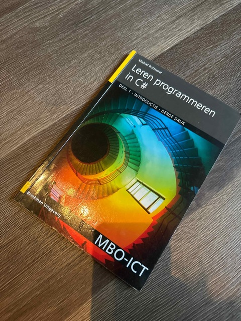 9789057523502-Programmeren-in-C%23-deel-1