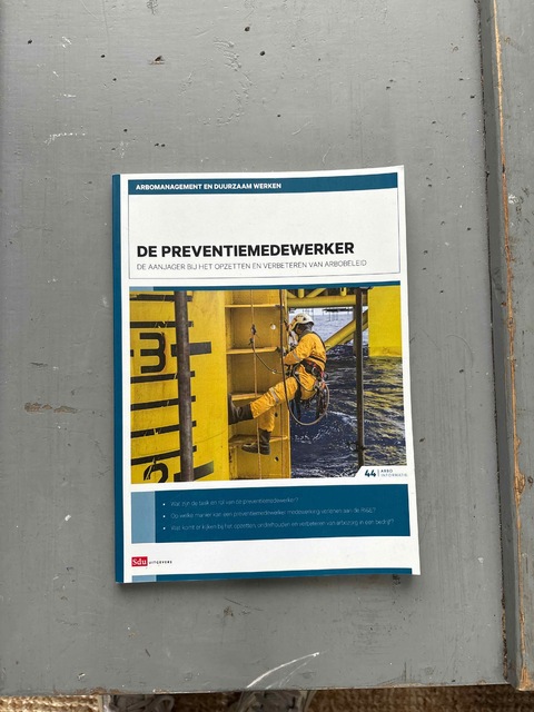 9789012401562-AI-44-De-preventiemedewerker