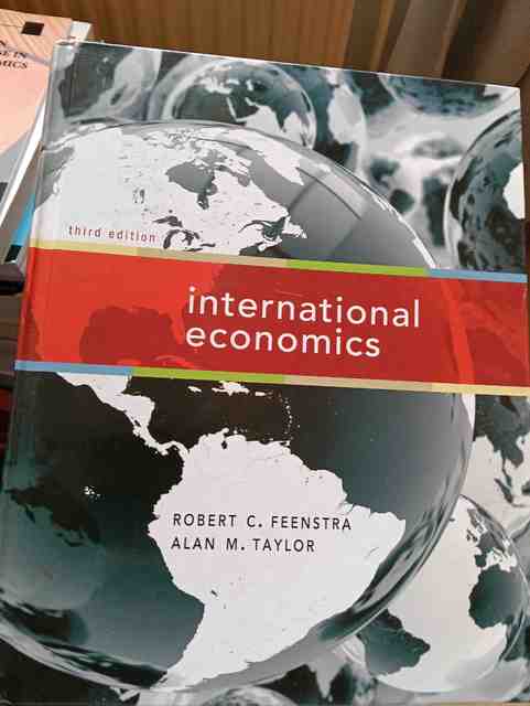 9781429278423-International-Economics