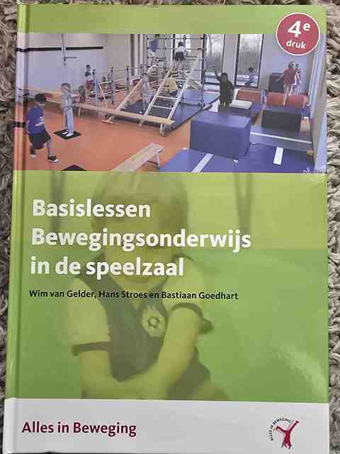 9789082363203-Basislessen-bewegingsonderwijs-in-de-speelzaal