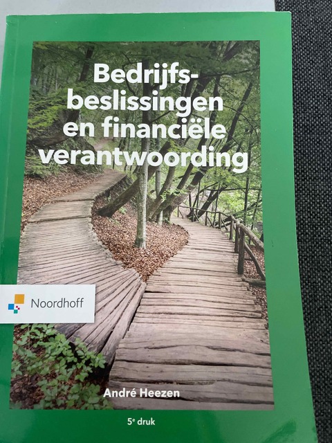 9789001749750-Bedrijfsbeslissingen-en-financiele-verantwoording