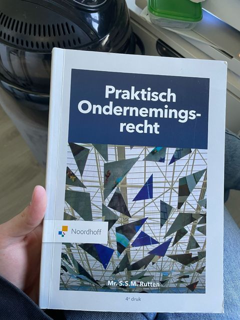 9789001077570-Praktisch-ondernemingsrecht