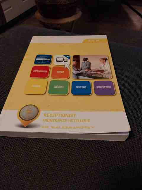 9789400216686-RCP-1A