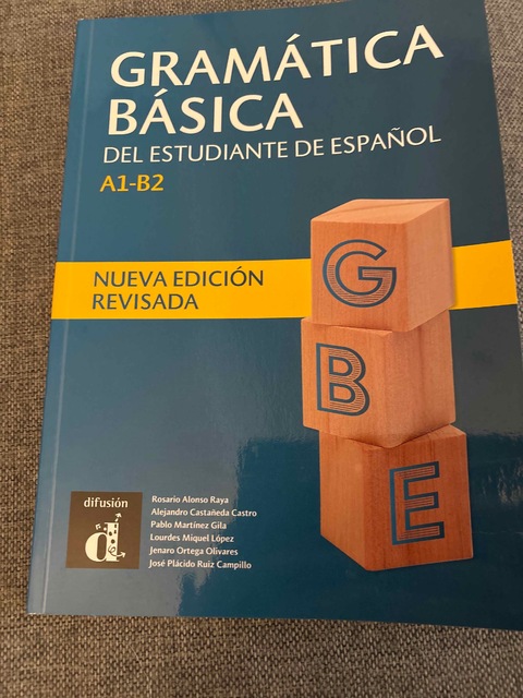 9788418032110-Gramatica-basica-del-estudiante-de-espa%C3%83%C2%B1ol--Nueva-edicion-revisada-A1-B2