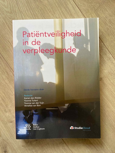 9789036811125-Patientveiligheid-in-de-verpleegkunde