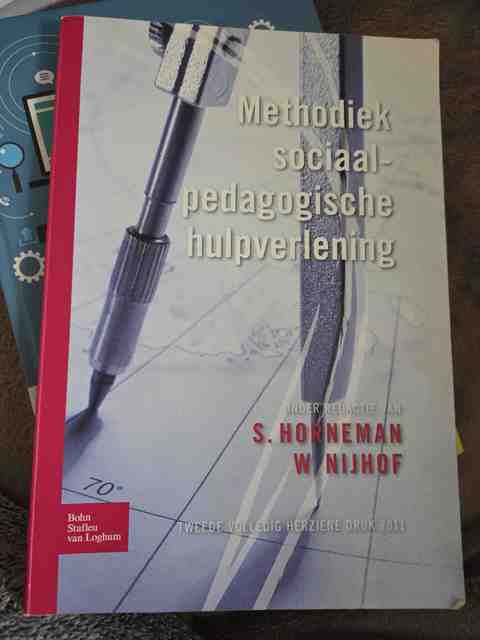 9789031376476-Methodiek-sociaalpedagogische-hulpverlening