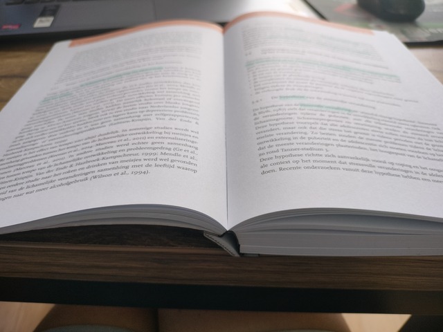 9789006105612-Psychologie-van-de-adolescentie