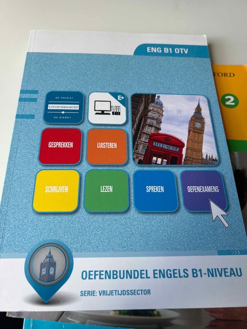 9789400220522-ENG-B1-OTV