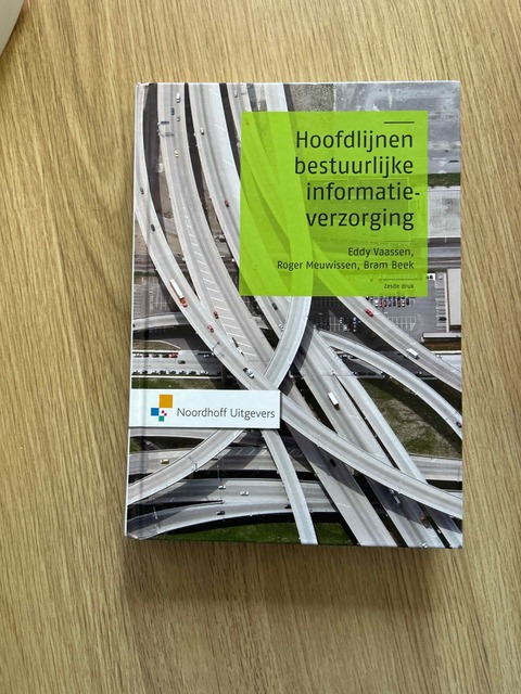 9789001778095-Hoofdlijnen-Bestuurlijke-Informatieverzorging
