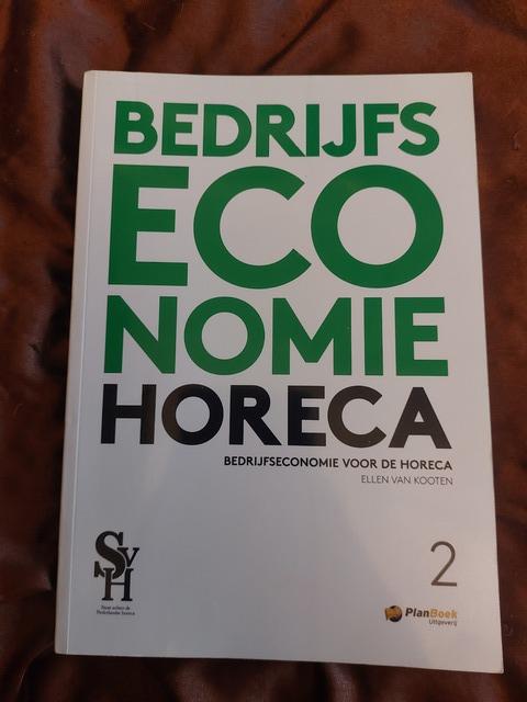 9789074625562-Bedrijfseconomie-voor-de-horeca-2