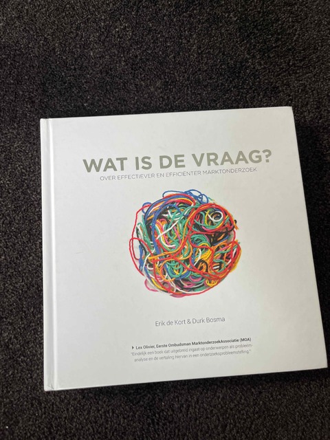 9789082509908-Wat-is-de-vraag