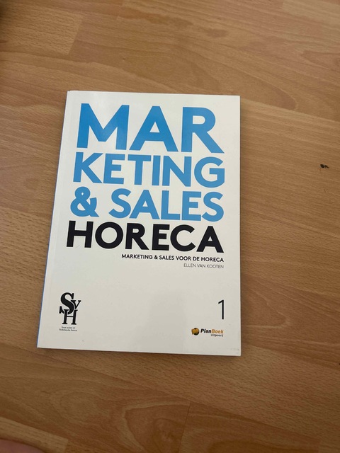 9789074625579-Marketing-Sales-voor-de-horeca-1