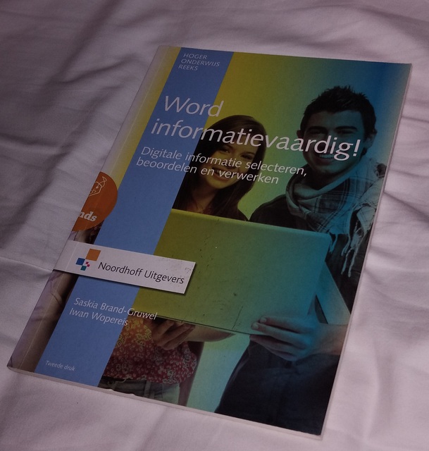 9789001833930-Word-informatievaardig