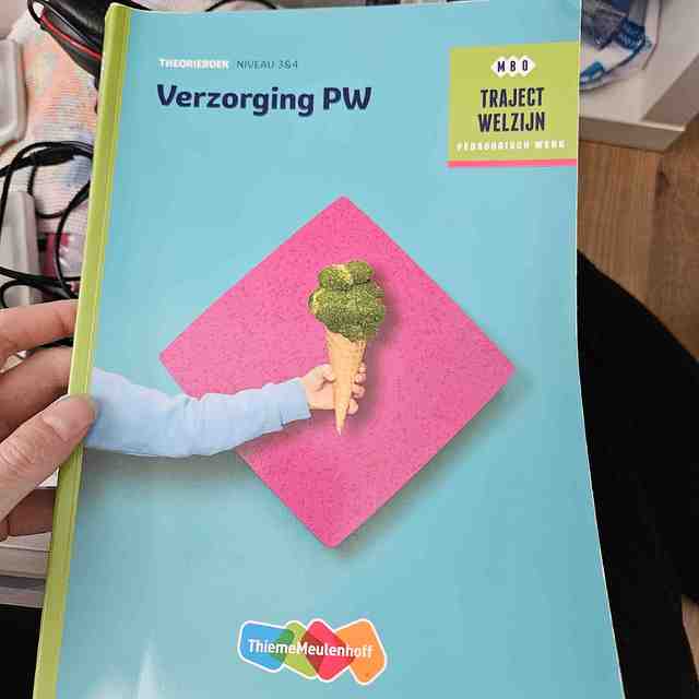 9789006622218-Verzorging-PW-niveau-34-Theorieboek